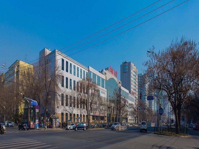 苏州雕工好的和田玉手镯多少钱